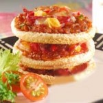 RESEP PIZZA DAGING ROTI TAWAR SEDERHANA